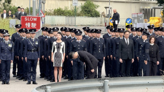 宏福苑五級火-出席路祭衣着惹爭議-大埔民政專員由衷致歉