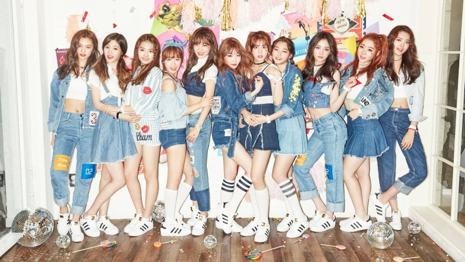 Produce-101-限定女團I-O-I確定10周年重組-成員璉靜劇透-明年春天見