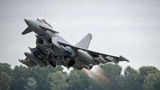 英法空襲敘利亞中部地區-稱打擊-伊斯蘭國-目標