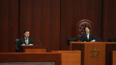 第八屆立法會舉行首次會議-李家超-冀議員反映意見時不是隨波逐流