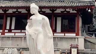 華清池-貴妃出浴-雕像裸露上身遭批-不雅--景區-已上報正等待處理結果
