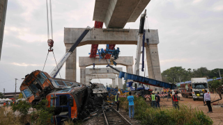 泰國鐵路地盤事故增至32死-涉事公司稱願擔責將全力救助賠償