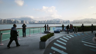 甯漢豪-爭取2031年大致完成港島環島長廊-冀增加具特色輕食攤檔