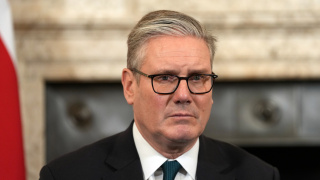 施紀賢今起訪華-中國駐英國大使-冀共同開啟兩國關係新征程