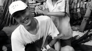 對猝死-程序員家屬稱-死在熱愛的崗位上沒有遺憾--涉事HR據稱已離職