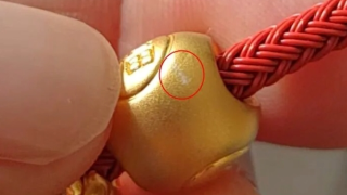 足金掛墜竟檢出鐵等其他金屬元素--周生生-正積極開展相關工作