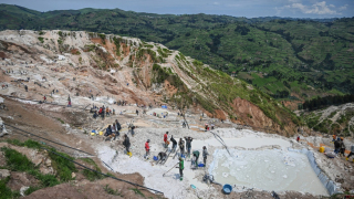 民主剛果東部礦場坍塌-至少227人遇難
