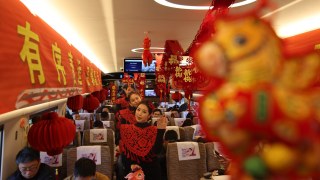 春運-內地鐵路今預計發送旅客1115萬人次-擬加開旅客列車879列