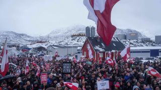 周顯專欄-美國意圖侵略格陵蘭和加拿大的歷史