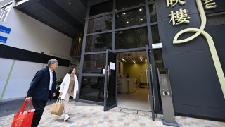 宏福苑五級火-韓紅基金會向遇難者家屬派10萬元-每戶發5000元春節心意金