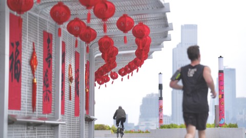 寰宇前瞻-乘行政主導之風-領香港奔向新里程