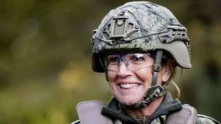 54歲荷蘭王后以預備役身份參軍-將進行短暫軍事訓練