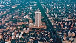 80年代-中國第一高樓-金陵飯店師從香港文華東方-創辦人陶哲甫-要先仿後創