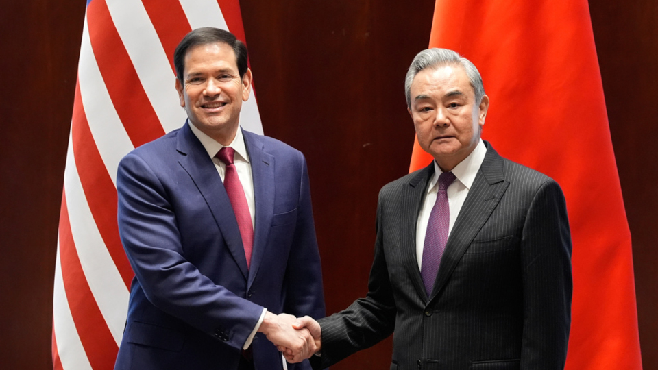 王毅會見美國國務卿魯比奧-要不斷拉長合作清單-壓縮問題清單