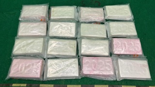 海關機場檢獲1400萬元可卡因-拘捕美國抵港男旅客