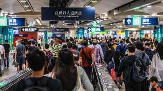 農曆新年-截至下午4時-33萬人次離境-逾17萬人次入境