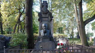 文化漫談-宗教之題下的靈魂對話--卡拉馬佐夫兄弟-如何呈現多元聲場