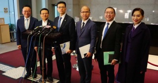 李家超與港區全國人大代表舉行座談會-討論對接國家十五五規劃