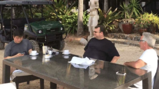 愛潑斯坦檔案牽扯日本商界學界-Monex證券CEO致歉-後悔與愛潑斯坦見面