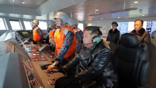 金正恩視察-崔賢-號驅逐艦--稱要每年建造兩艘同級別艦艇