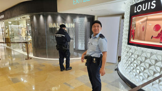 金鐘太古廣場男子反鎖育嬰室-疑用刀割頸昏迷送院