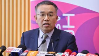 伊朗局勢-許正宇-中東戰事突顯香港安全港優勢-推不同措施維持市場穩定