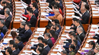 全國兩會-吳靜怡--兩高-報告為高質量發展保駕護航