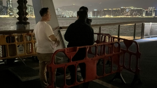 北角東岸板道停電市民一度摸黑行走-當局派人緊急維修恢復照明