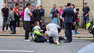 交通意外-交通警電單車跑馬地成和道撞5歲男童-男警同告受傷送院