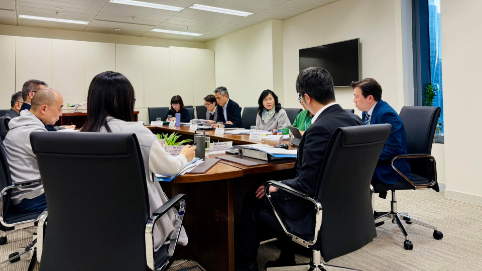 十五五-規劃綱要-運輸及物流局-以-立短謀長-視野-積極推動交通及物流網絡更高水平發展