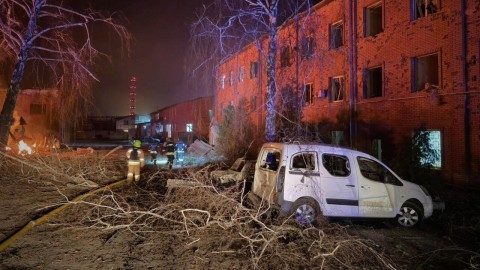 俄烏戰爭｜澤連斯基：俄攻擊基輔等地 至少四人死亡