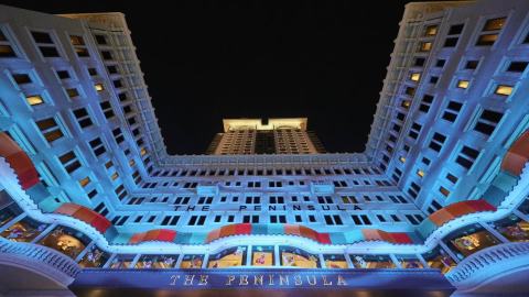 半島酒店-藝術迴響-2026項目啟動-酒店外牆至大堂層層化身藝術展場