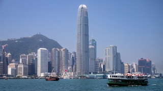 習近平經濟文選-第一卷和-習近平與大學生朋友們-第一-二卷繁體版在香港首發