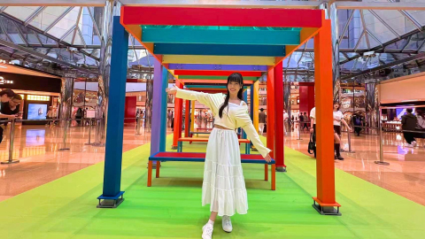 太古城中心-城市藝術客廳--英國藝術家Liam-Gillick作品繽紛構建互聯空間