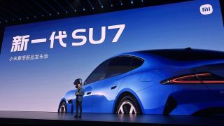 小米發布新SU7-未來3年AI投資600億-股價現挫逾6