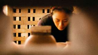 林嘉欣做陶七年沉澱紀錄-個展-餘靜-3-28台北開幕