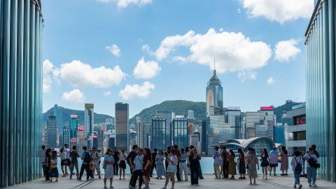 準退休人士揀自願醫保攻略-保費差距達1倍-買錯35年隨時多付83萬