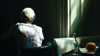 鄭梓靈專欄-沒有-應該早一點-的人生