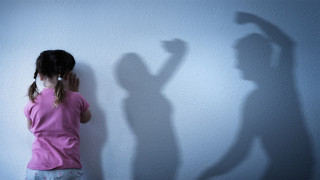 強制舉報虐兒-孫玉菡-條例實施逾兩月收66宗舉報涉70名兒童-較預期少