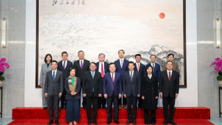 夏寶龍會見陳國基一行