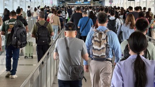 復活節清明節長假-入境處-截至下午4時逾61萬人次出境