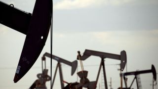 伊朗局勢-伊朗媒體-沙特大型石化工業區遭大範圍打擊