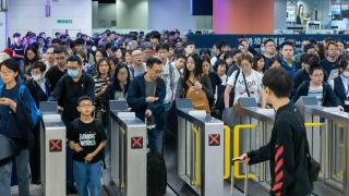 復活節清明節長假-近236萬人次港人外遊-最後一日逾61萬港人入境