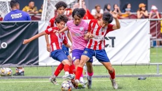 香港Boas足球會奪JSSL多個獎項-教練-練到球場熄燈才走