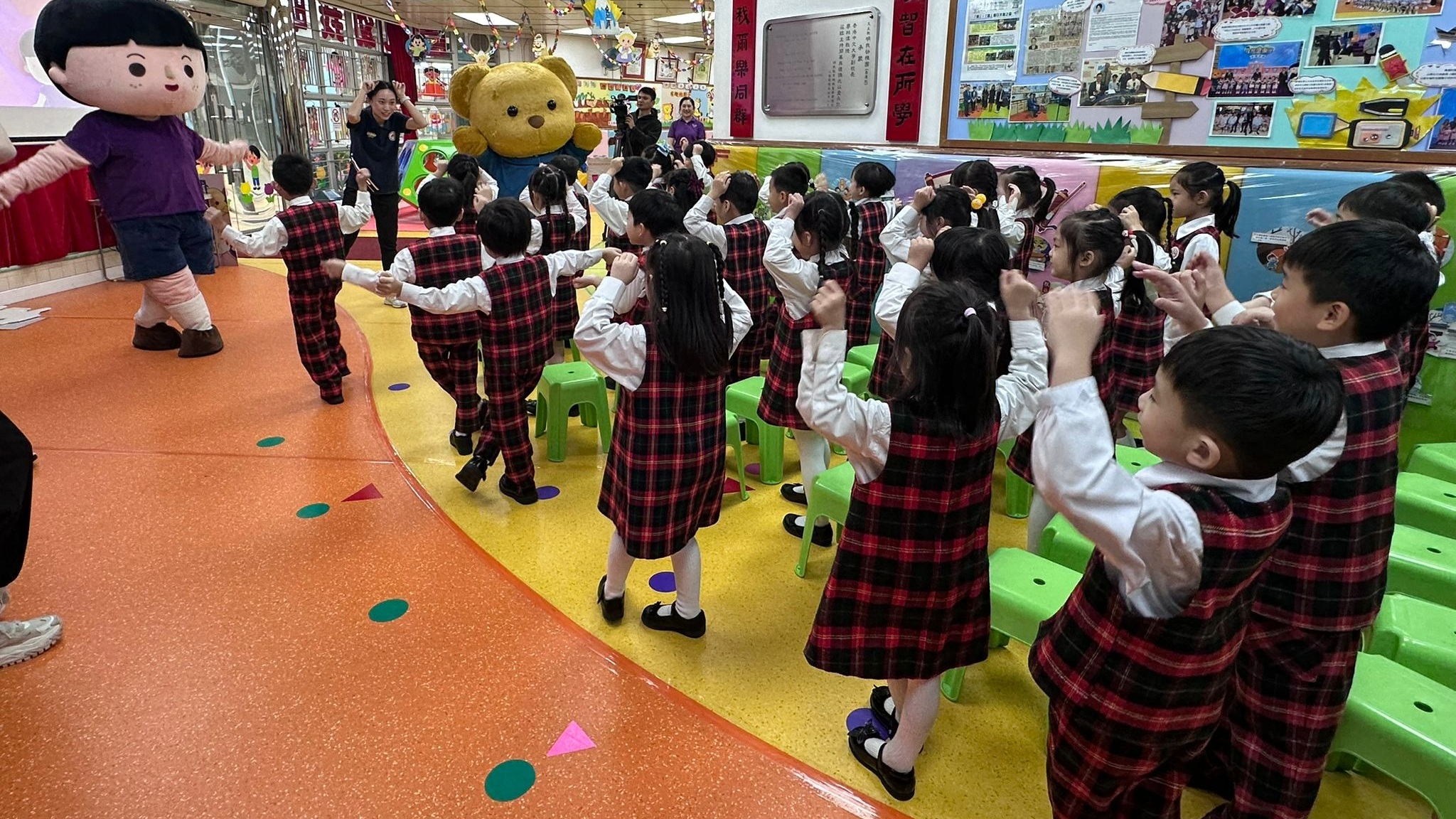 有片｜保安局校園巡禮向幼童推廣國安  目標年內到訪40間幼稚園