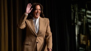 美國前副總統賀錦麗稱-考慮參加2028年總統選舉