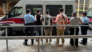 警方新界南反黑工及掃黃行動拘19人-首次廣泛運用無人機高空巡邏