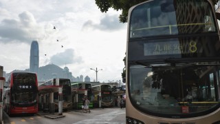 油價飆升-九巴母企-補貼只能抵消部分成本-仍需面對油價急升嚴峻影響