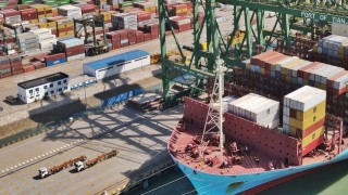 王文亮-把握外貿-開門紅--鞏固提升貿易中心地位