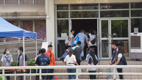 有話直說-分批有序執拾安民心-體恤細心施政顯溫情